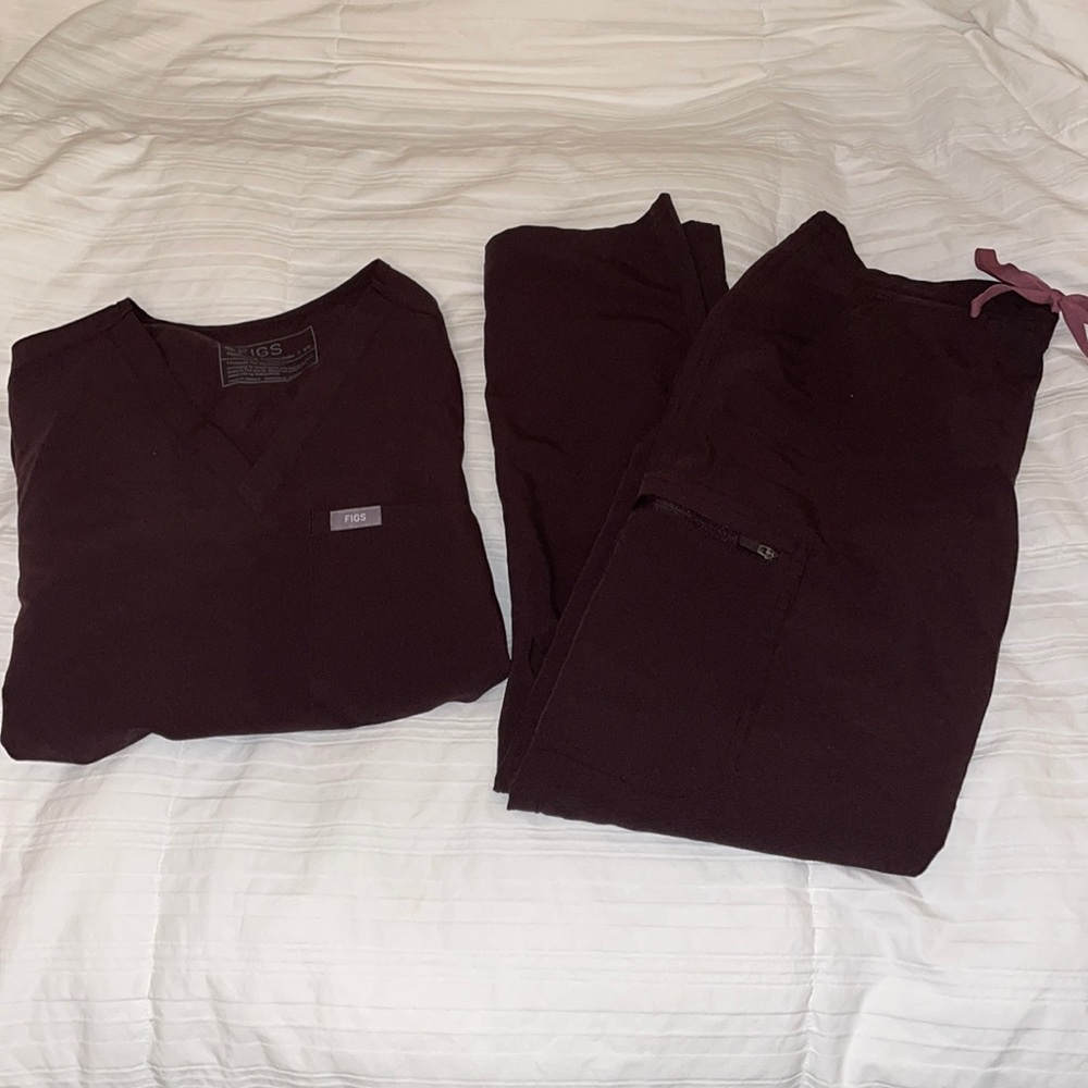 FIGS Scrub Top and Pants Set Espresso